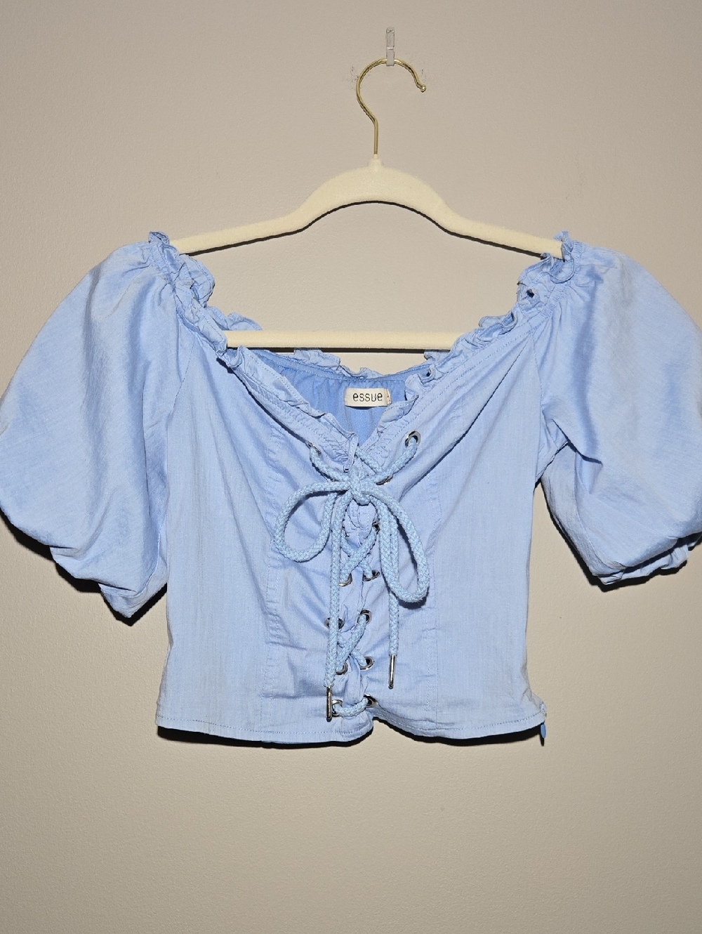 essue Baby Blue Lace-Up Puff Sleeve Crop Top